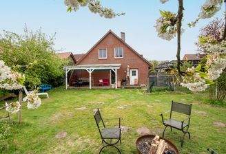Rückseite, Gartenansicht