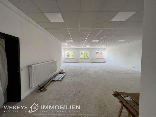 Großzügige Gewerbefläche