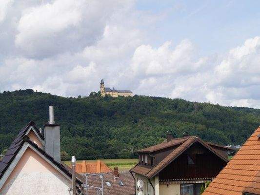 Weiterer schöner Ausblick aus dem Dachgeschoss