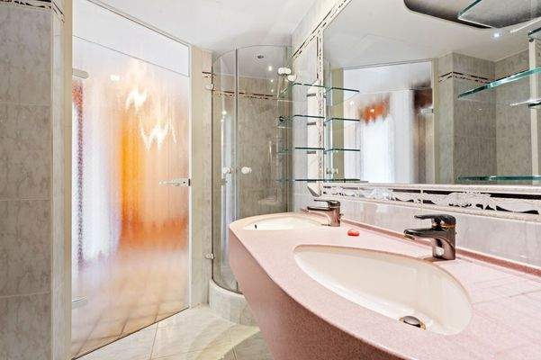 Badezimmer 1. Wohnetage