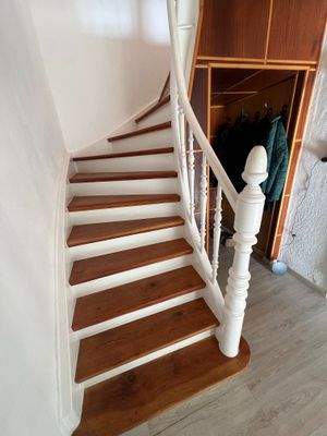 Treppe zum OG Haus 1