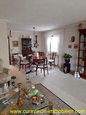 Wohnzimmer mit Essecke.jpg