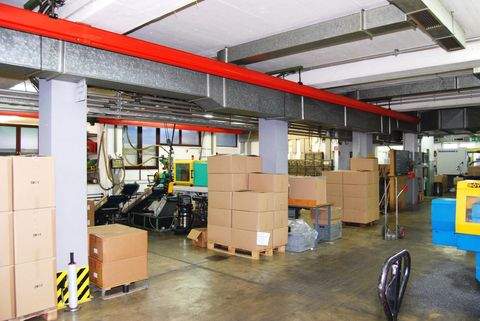 Solingen Halle, Solingen Hallenfläche