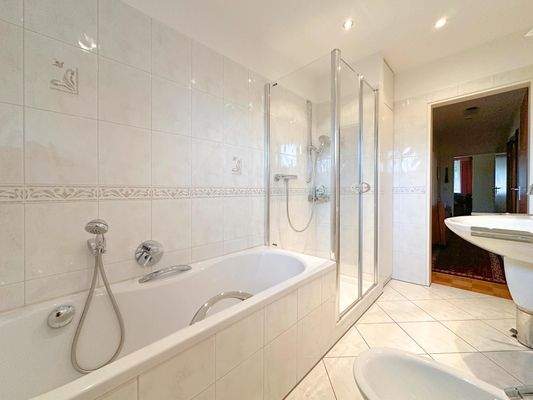 weitere Ansicht Badezimmer Erdgeschoss