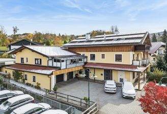 Zeitlose Architektur in ruhiger und dennoch zentraler Lage