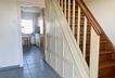 Flur / Eingangsbereich mit Treppenaufgang 