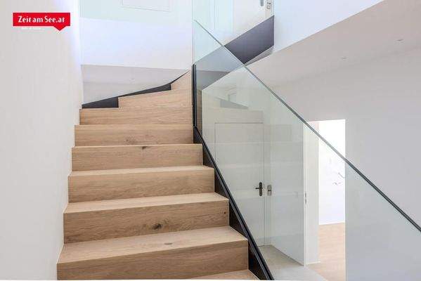 Feinste Materialien in der Maisonette