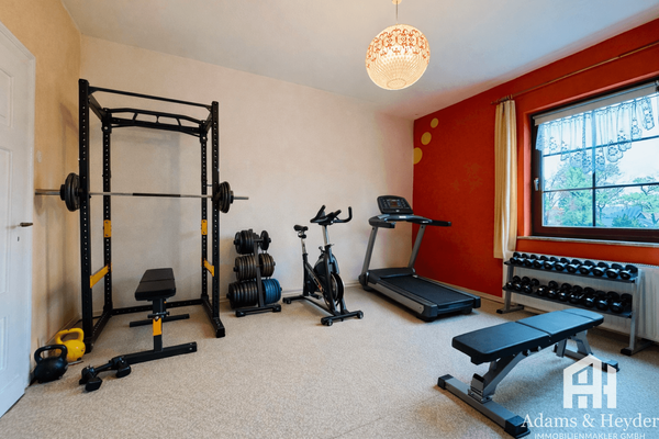 EG Hobbyraum (Einrichtungsbeispiel)