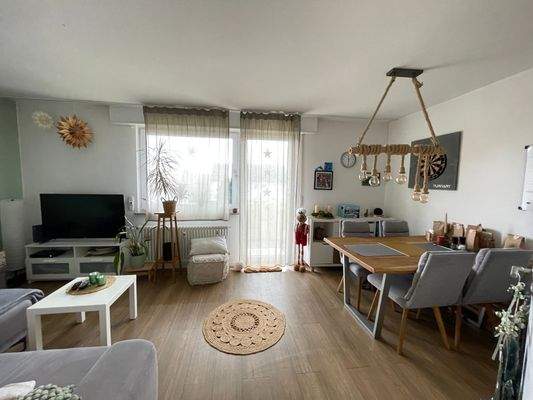 Wohn- / Esszimmer 1. OG