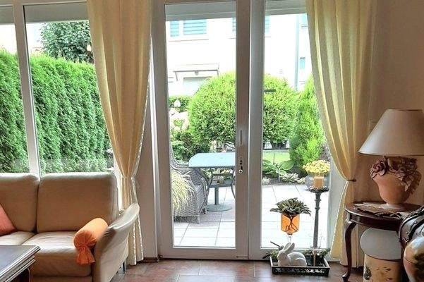 EG Wohnzimmer Ansicht Terrasse