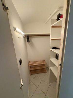 Begehbarer Kleiderschrank 