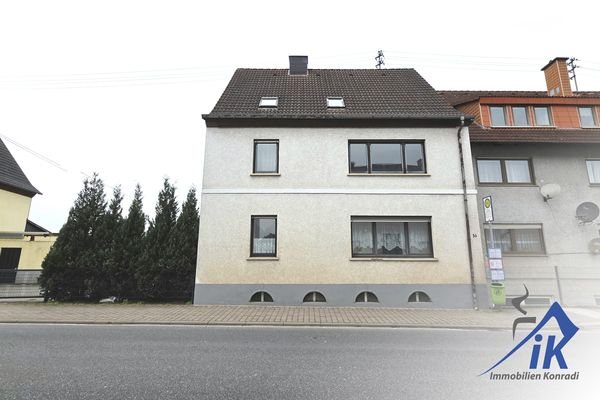 Straßenansicht 