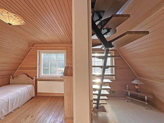 Flur und kleines Zimmer