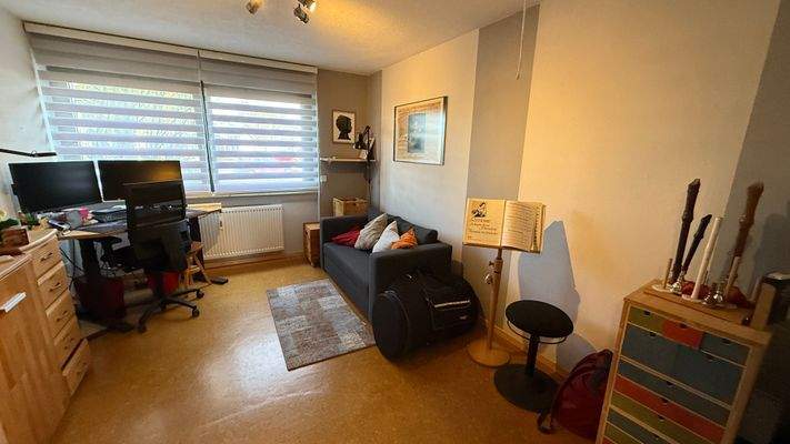 Kinder- / Arbeitszimmer