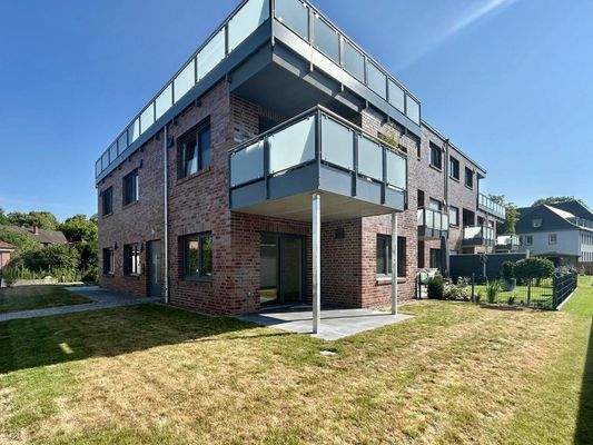 Lichtdurchsflutet im Erdgeschoss