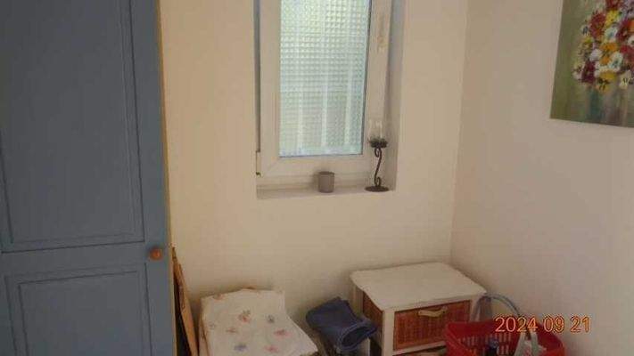 Speisekammer Zugang vom Wintergarten