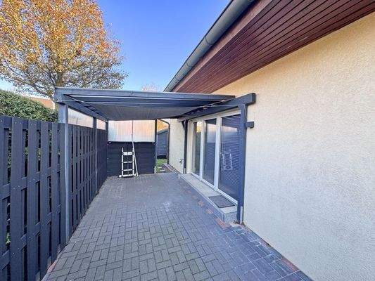 überdachte Terrasse