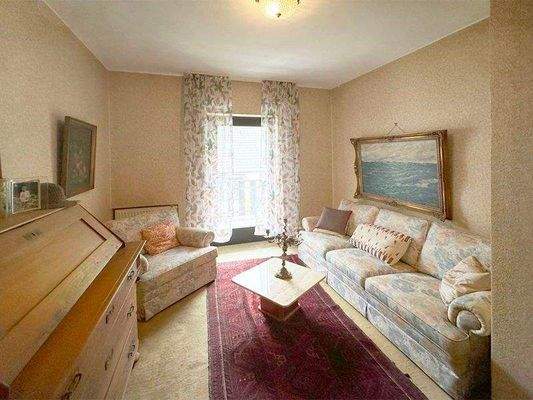 weiteres Zimmer im OG