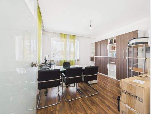 Bürofläche OG 13