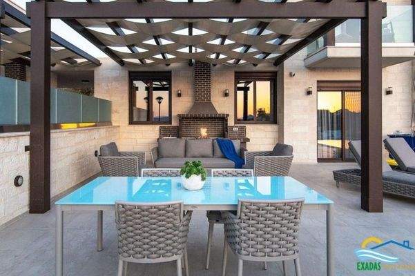 Kreta, Plaka: Luxusvilla mit besonderer Qualität und atemberaubendem Meerblick zu verkaufen