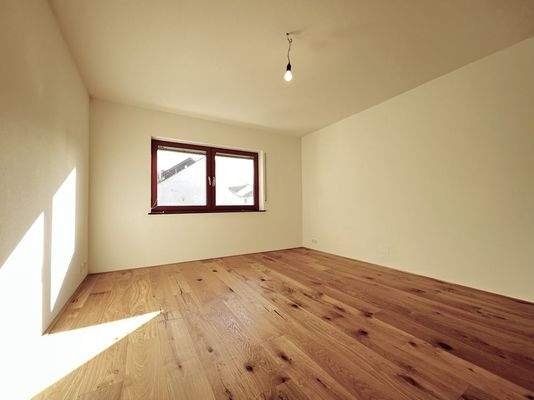 Schlafzimmer (Original-Boden Stäbchenparkett)