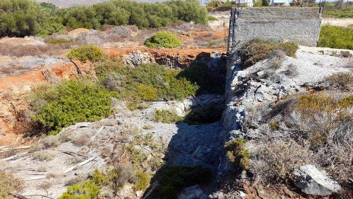 Kreta, Stavros: Eckgrundstück mit Meerblick zu verkaufen