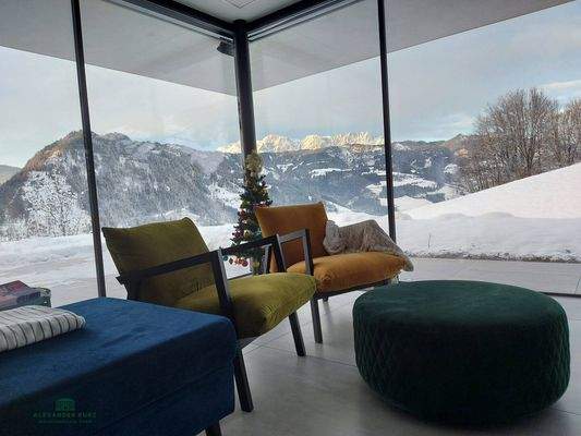 Neubau Ski amadé, am Grünland mit Panoramablick auf die Alpen