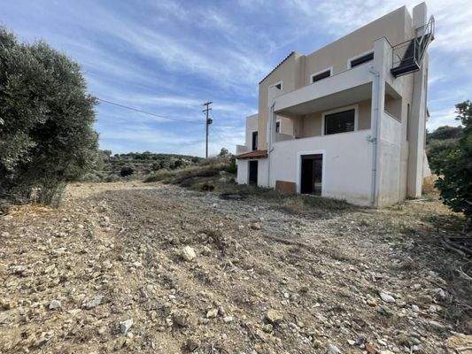 Kreta, Kirianna: Unvollendete Villa mit atemberaubender Aussicht zu verkaufen
