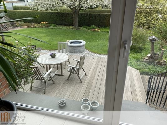 Blick aus dem Wintergarten