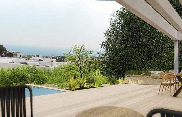 Newly-Built Detached Villas with Sea Views in Mijas