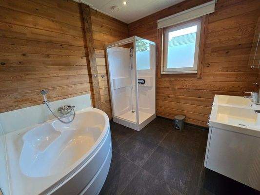 f3d3a587-bdba-4810-a34b-05006530d74d