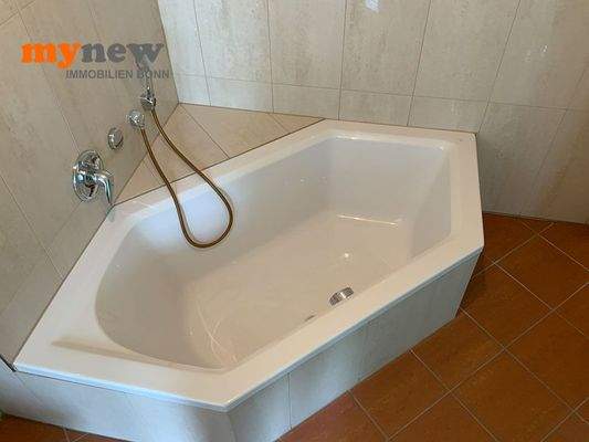 Wanne Schlafzimmer 2