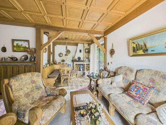 CAM01223G0-PR0152-STILL042