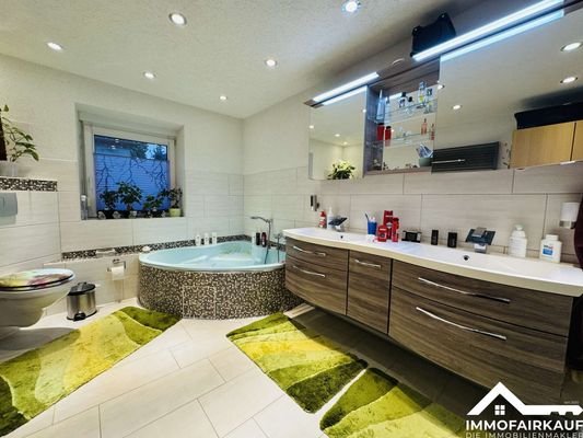 Badezimmer Erdgeschoss