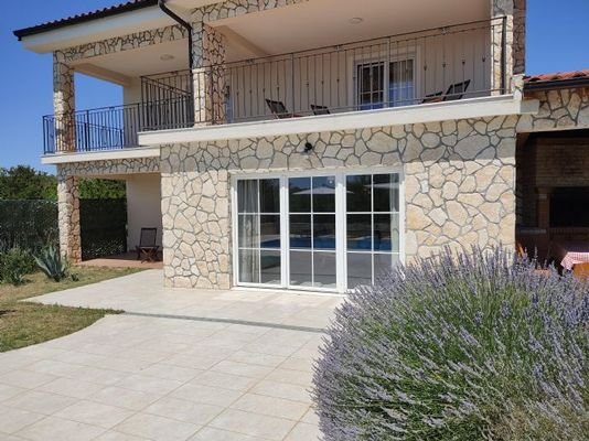 Wunderschöne Villa mit Panoramablick auf das Meer 