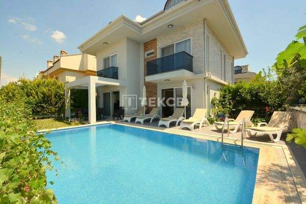 Detached 4-Bedroom Villa Near the Beach in Fethiye Akarca
