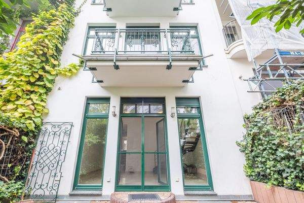 Blick auf die Fassade