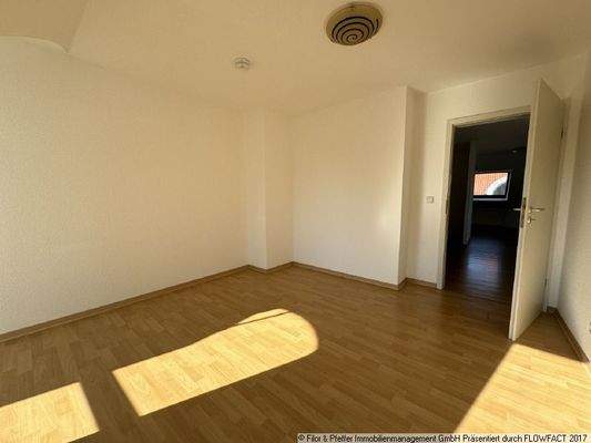 Schlafzimmer mit Balkon