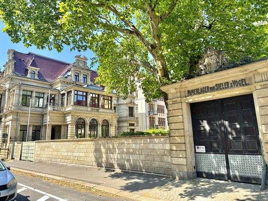 Portal im Barockstil