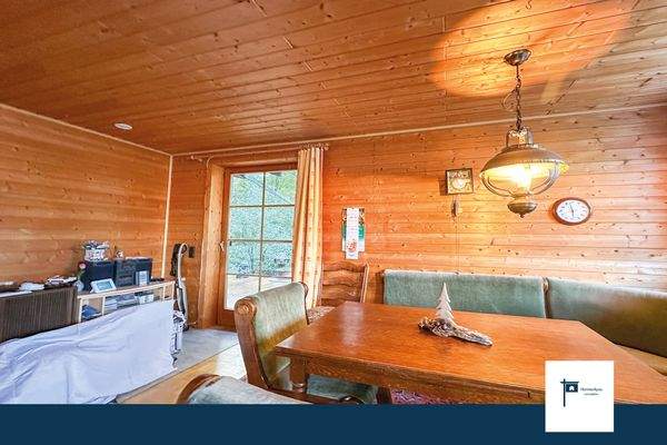 Küche mit Essbereich