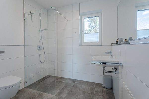 Duschbad Erdgeschoss