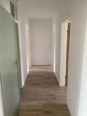 Flur Wohnbereich.jpeg
