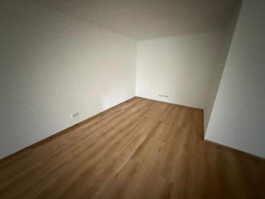 WhatsApp Image 2025-11-21 at 16.58.38 (5).jpeg