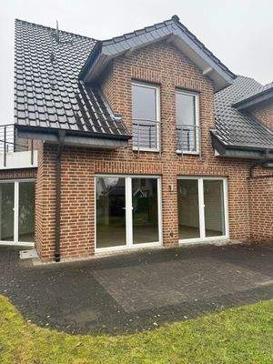 Hausansicht  Gartenseite