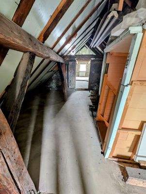 Vorderes Dachgeschoss.jpg