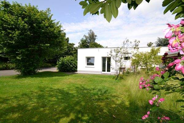 Rückansicht mit Garten