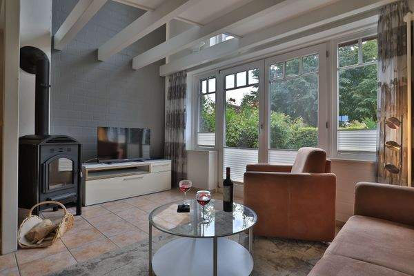 Wohnbereich mit Kamin