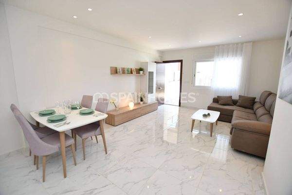Apartments in a Complex with a Pool in San Miguel de Salinas
