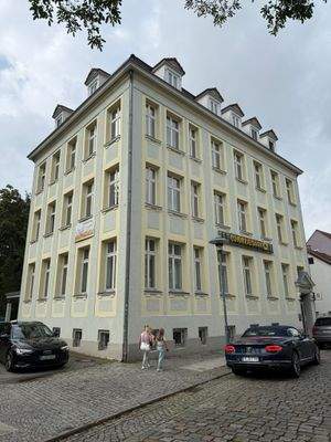 Gebäude_Vorderseite