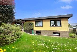 Rückansicht Gebäude